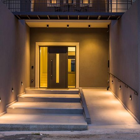 Anthemis Living Aparthotel Аргостолион Екстериор снимка