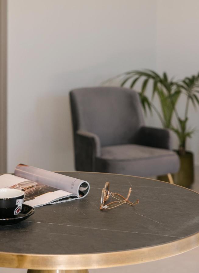 Anthemis Living Aparthotel Аргостолион Екстериор снимка