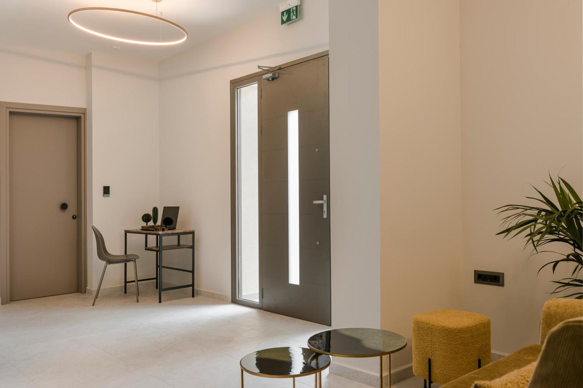 Anthemis Living Aparthotel Аргостолион Екстериор снимка